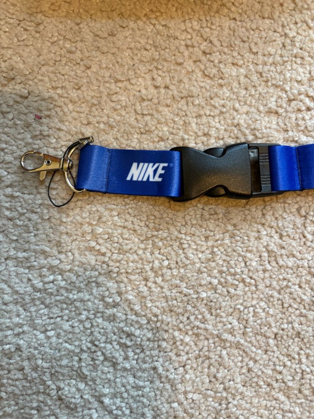 Nike Lanyards Detachable Keychain Badge ID Holders Blue White Lot of 25 NWT - Picture 2 of 3